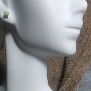 1/8" aurora crystals posts